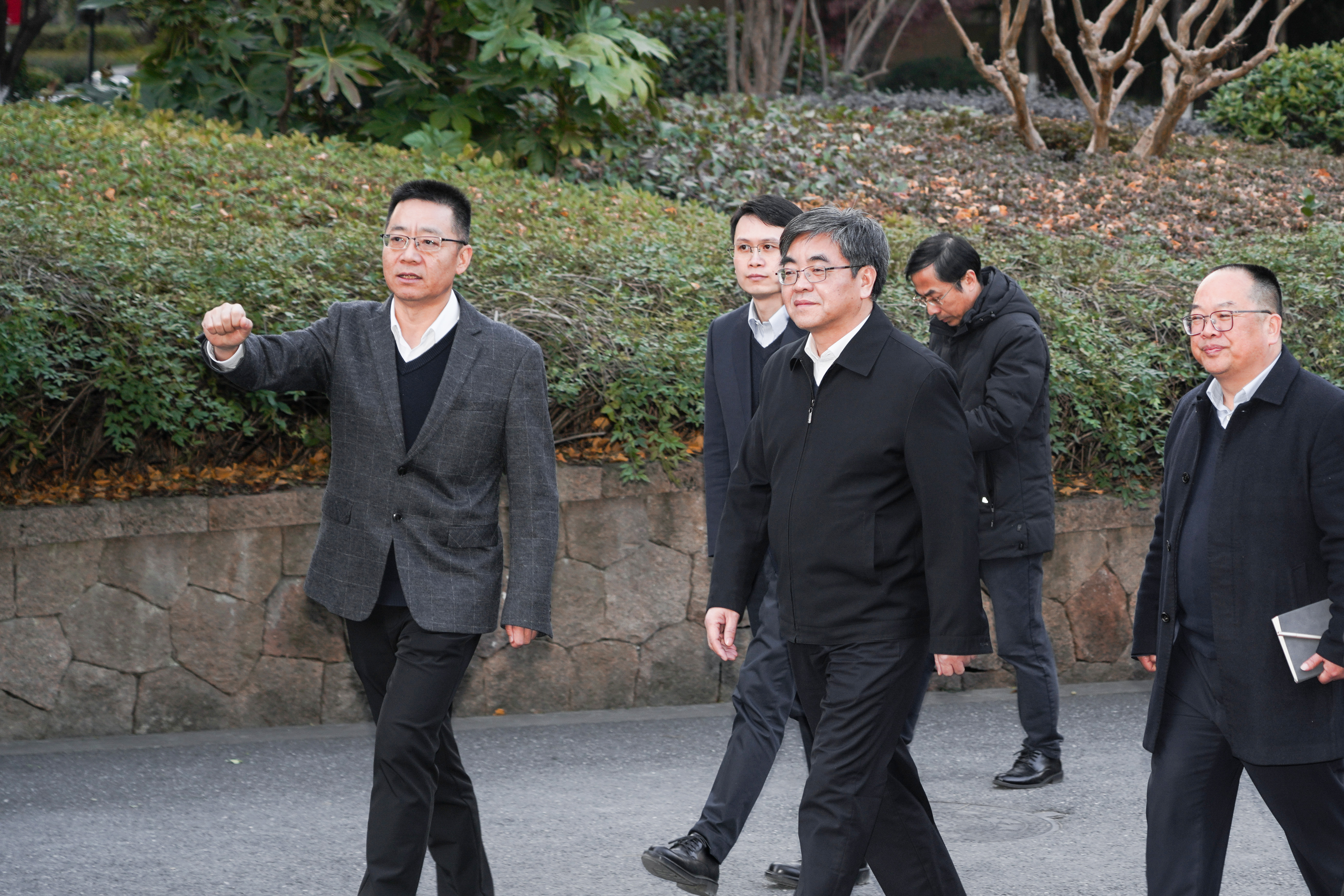 杭州市統(tǒng)計局黨組書記吳槐慶一行來西子電梯調(diào)研黨建聯(lián)建賦能產(chǎn)業(yè)園區(qū)高質量發(fā)展工作